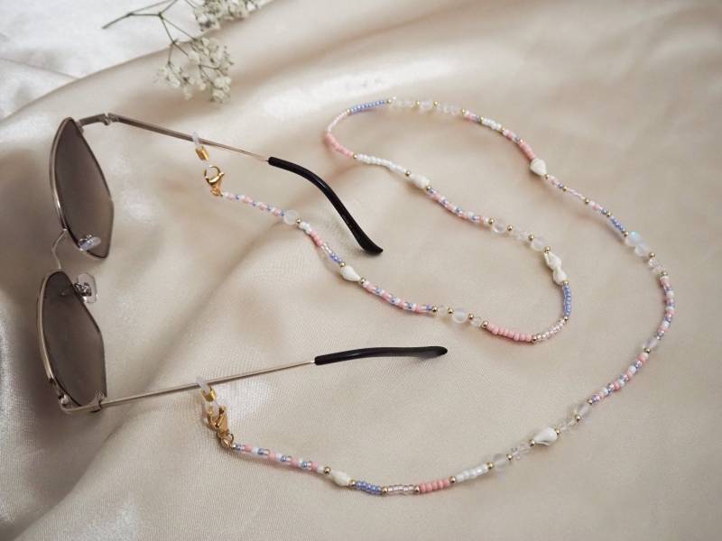 Perlen Brillenkette Pastell Maskenkettenhalter Perlen Brillenkette Pastell Maskenkettenhalter von lunaejewelryshop