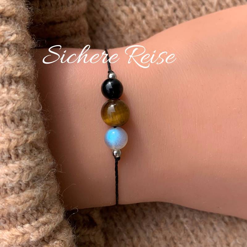 Sichere Reise Armband Reisebegleiter Happy Travel Schutzarmband Edelsteine Geschenk Personalisiert Turmalin Tigerauge Labradorit von lunevillage