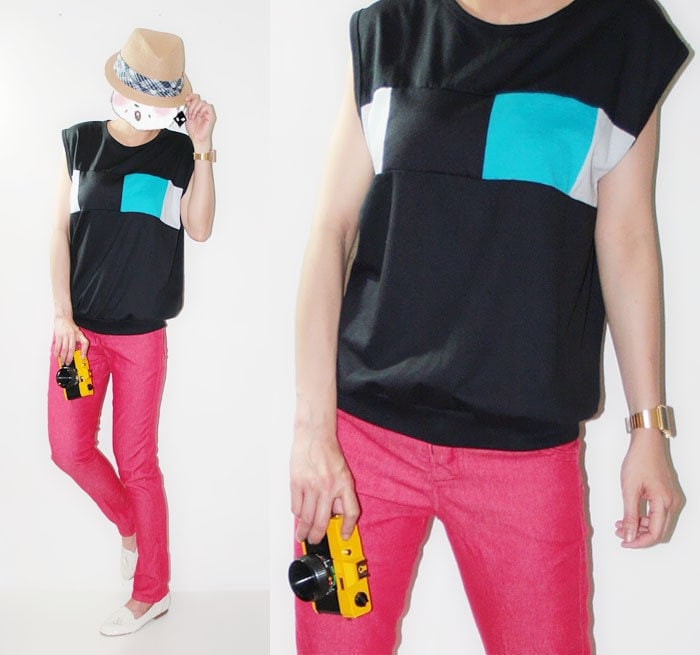 Funky Retro Blau Weiß Quadrat Dekor Schwarz Color Block Top T-Shirt Größe S, M Funky Retro Blau Weiß Quadrat Dekor Schwarz Color Block Top T-Shirt Größe S, M von lunlalunla