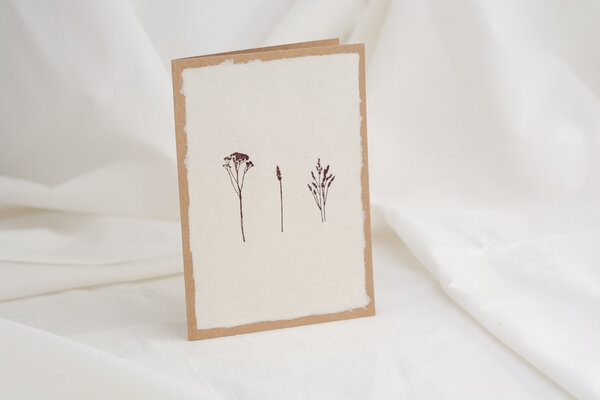 luscinia Grußkarte "freundlich" handgeschöpft und handbedruckt von luscinia