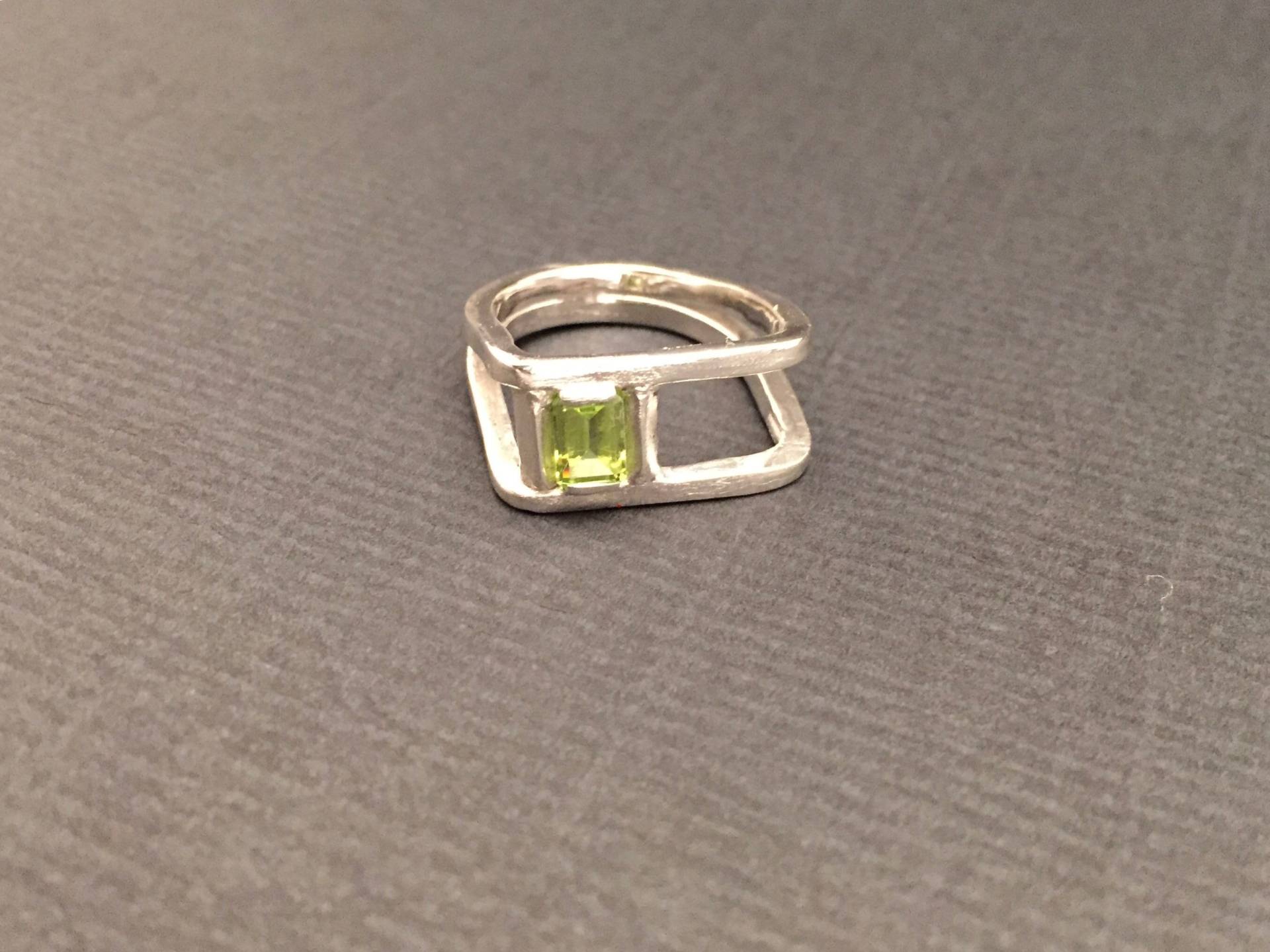 Peridot Ring Peridot Ring von luvjulsJewelry