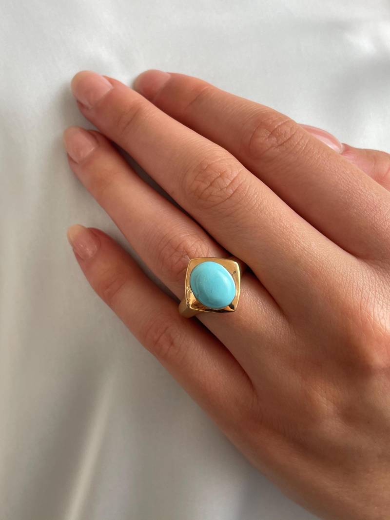Großer Ovaler Dornröschen Türkis Massiv 18K Roségold Solitaire Statement Ring von luxurySFjewelry
