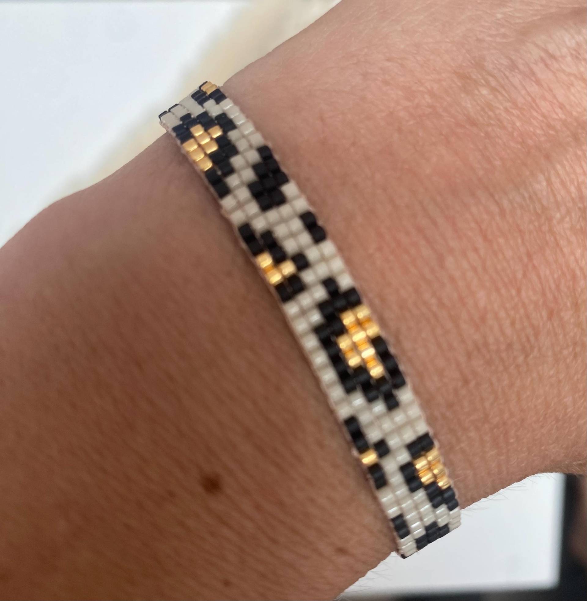 Handgefertigtes Webarmband Aus Miyuki Delica Perlen - Leopardenmuster Boho Armband, Freundschaftsarmband, Geschenk Für Sie Handgefertigtes Webarmband Aus Miyuki Delica Perlen - Leopardenmuster Boho Armband, Freundschaftsarmband, Geschenk Für Sie von luzjewellerystore