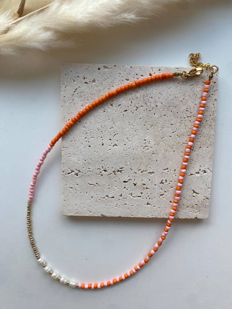 Miyuki Perlen Halskette Mit Süßwasserperle - Orange & Rosa Boho Schmuck Sommer , Handgemachte Edelstahl Miyuki Perlen Halskette Mit Süßwasserperle - Orange & Rosa Boho Schmuck Sommer , Handgemachte Edelstahl von luzjewellerystore