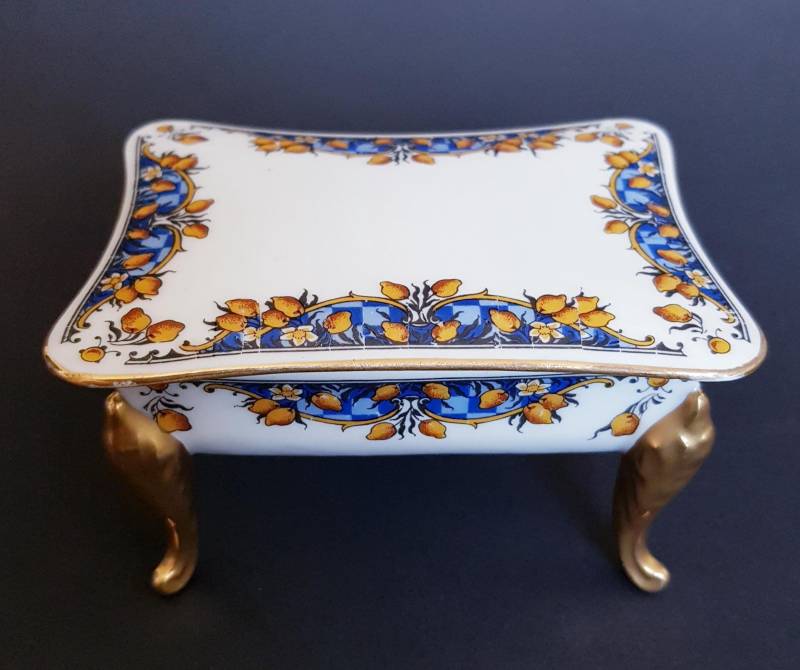 Antik Limoges Porzellan Schatulle Mit Deckel Deckeldose Handgemalt Antik Limoges Porzellan Schatulle Mit Deckel Deckeldose Handgemalt von lwiedbeauty
