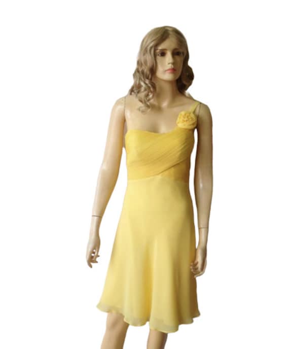 Ein Shouder Kleid. Gelbe Brautjungfer Kleid von lynamobley2012