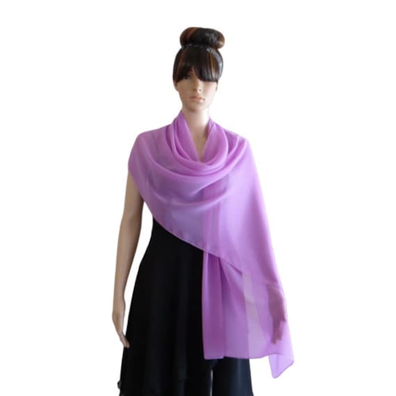 Lavendel Langer Schal. Weicher Chiffon Wickelschal. Lavendelfarbene Chiffonstola von lynamobley2012