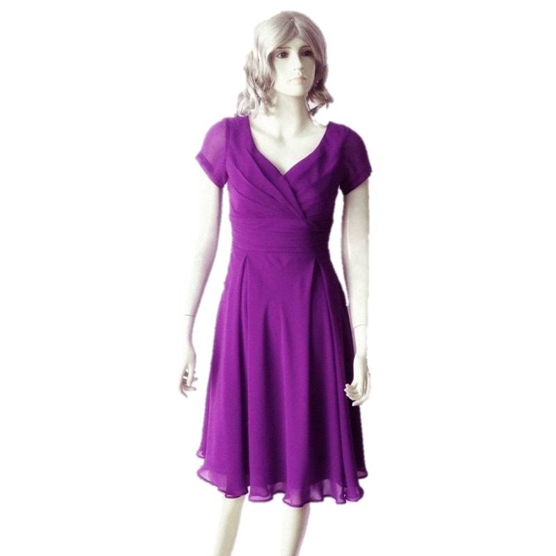 Lila Knielanges Kleid. Brautjungfer Chiffon von lynamobley2012