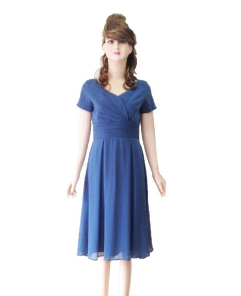 Royal Blue Brautjungfernkleid. Blau Abendkleid. Chiffon Knielange Kleid von lynamobley2012