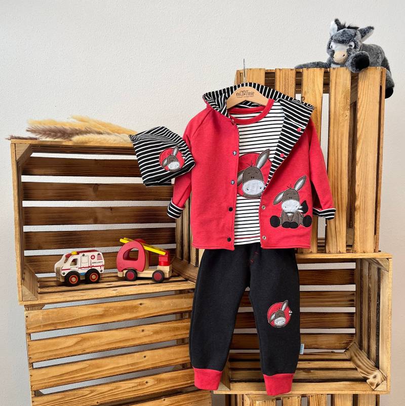 Esels Outfit Sweat Jersey Bestehend Aus Jacke Hose Shirt Und Mütze Bestickt von mARTinieShop