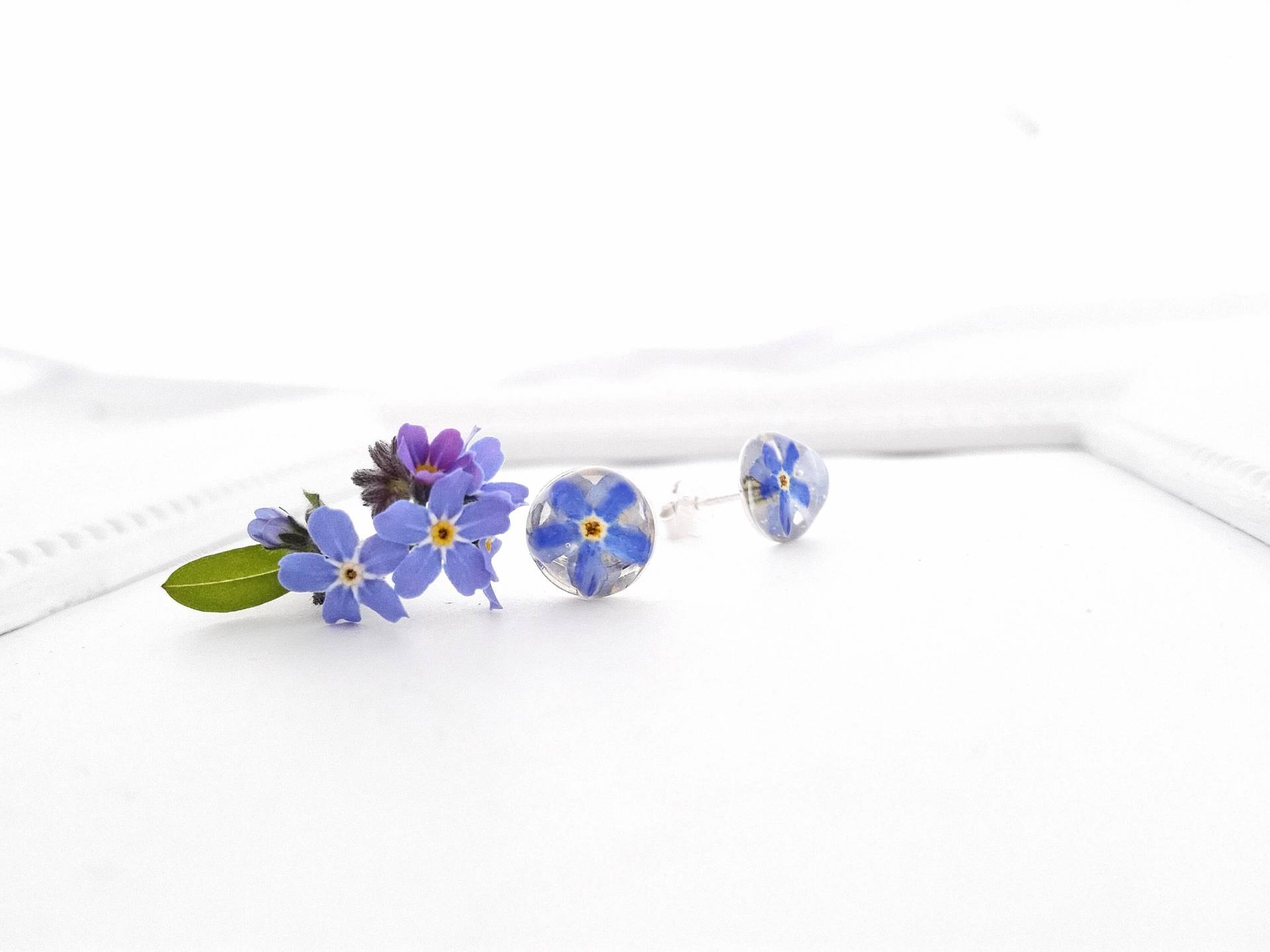 Muttertag Geschenk Echte Vergissmeinnicht Ohrstecker, Mini 8 Mm Forget Me Not Ohrschmuck Echt 925 Sterling Silber Blüten Ohrringe Schmuck von mArteShop