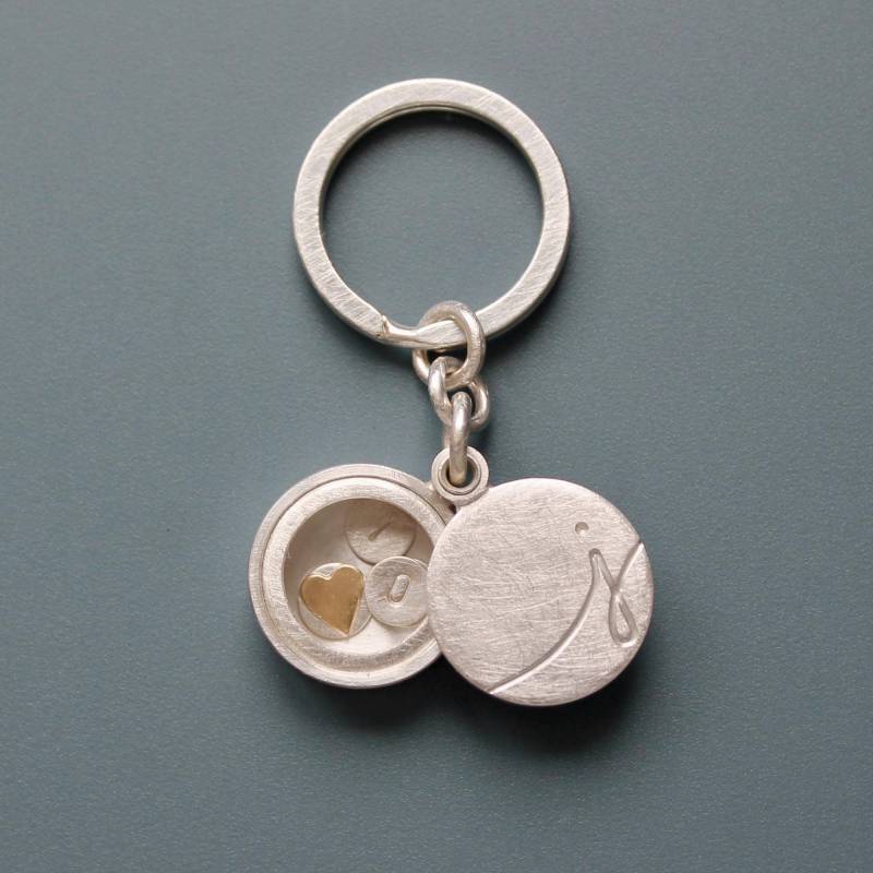 Kleiner Schlüsselanhänger Aus Sterling Silber Mit Wunschinitiale von mabotte