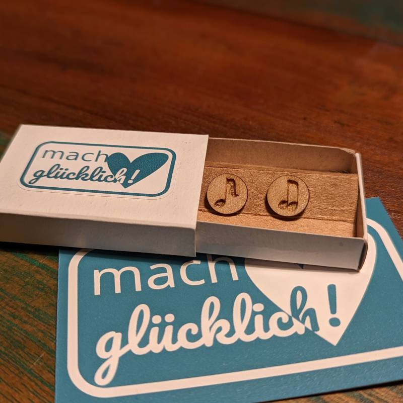 Hölzerne Ohrstecker - Viele Formen Oder Eigene Ideen Hölzerne Ohrstecker - Viele Formen Oder Eigene Ideen von machgluecklich