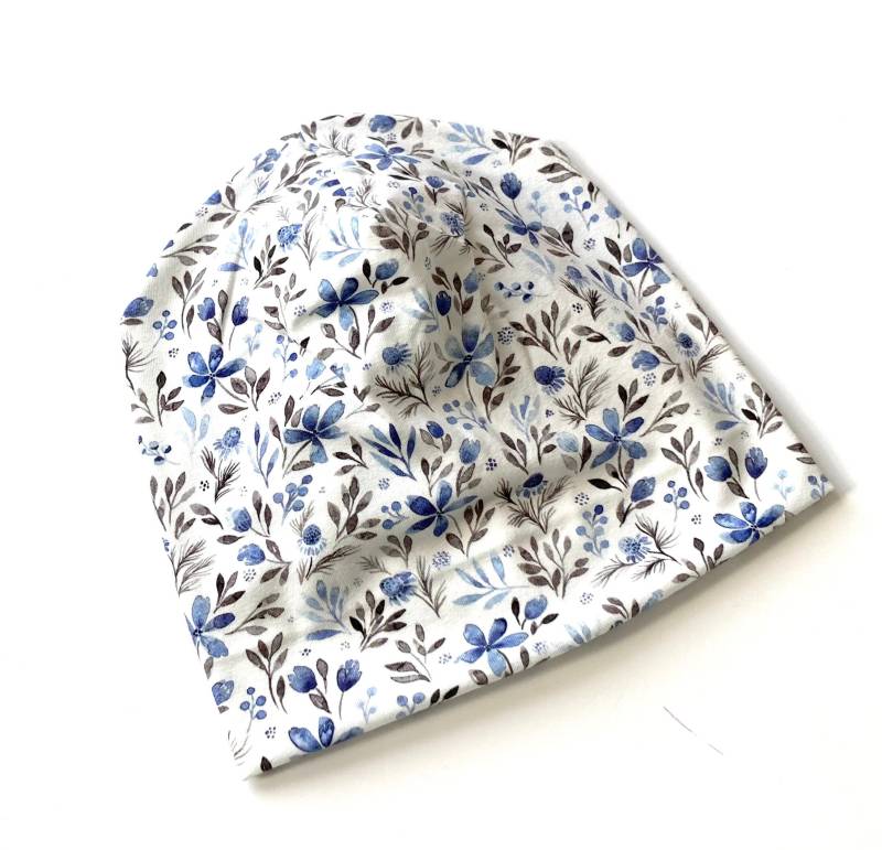 Beanie Mädchen Blumen Frühling von madebyMaryiaAppelt