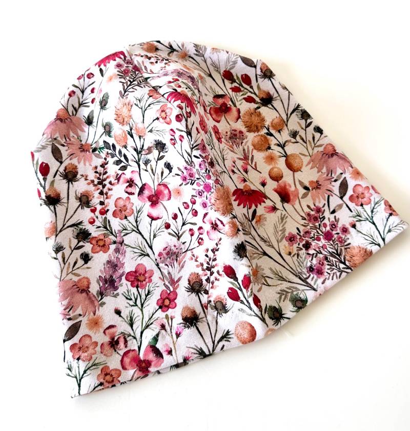 Einlagige Beanie Mütze Kinder Sommerbeanie Dünne Jerseymütze Feldblumen Mädchenmütze von madebyMaryiaAppelt