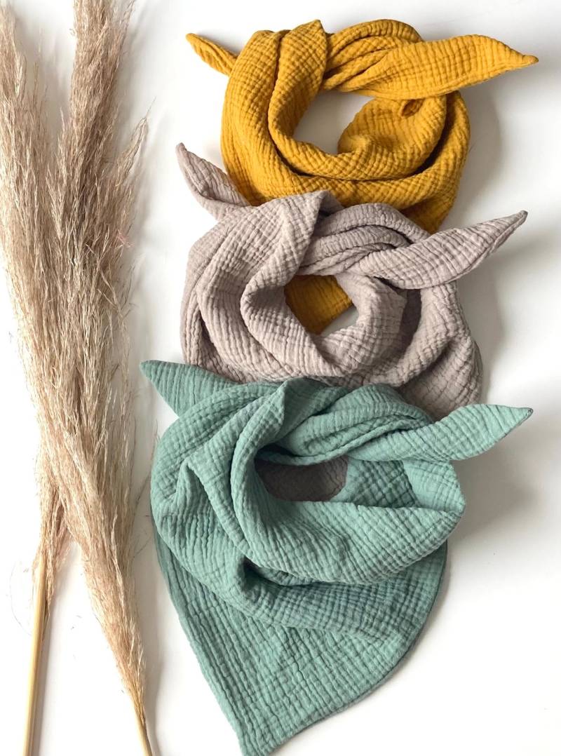 Halstuch Kinder Musselin Dreieckstuch Doppellagig Verschiedene Farben von madebyMaryiaAppelt
