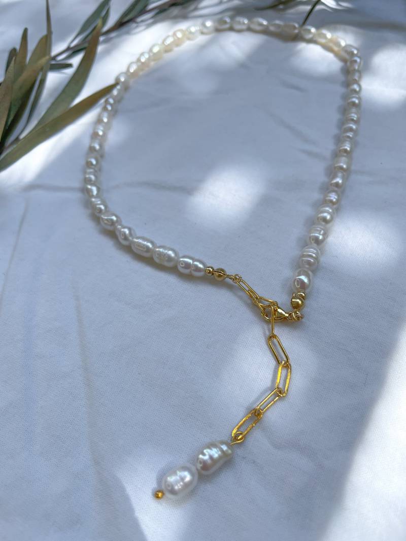 Perla Chunky - Handgemachte Perlenkette Echte Süsswasserperlen Trendy Kette von madebydenmu