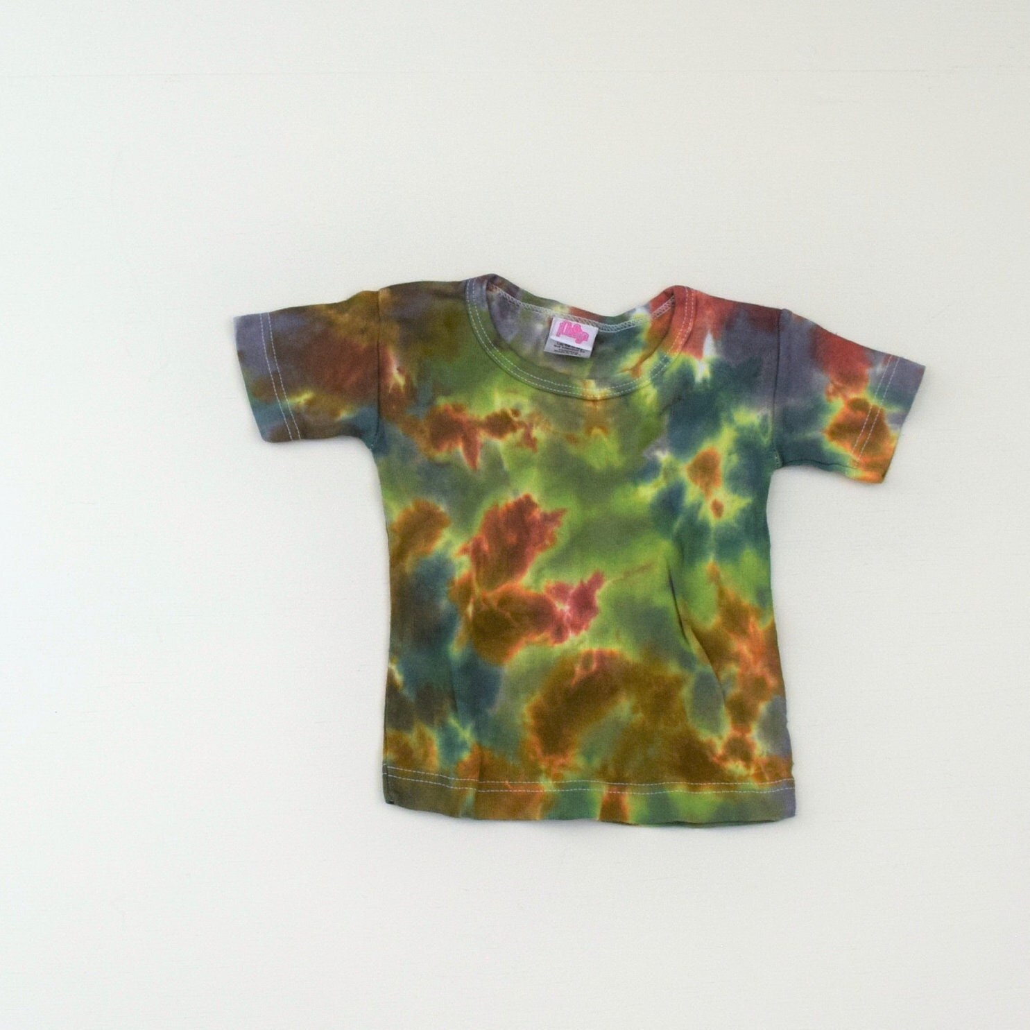 Camouflage ~ Tie Dye Baby Kurzarm T-Shirt | Idesign Stretchy Ribbed Size 2T | Läuft Klein von madebyhippies