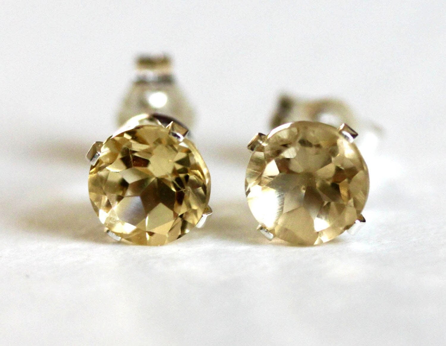 Citrin Ohrstecker 5 Mm Sterling Silber, November Geburtsstein von madebymoe