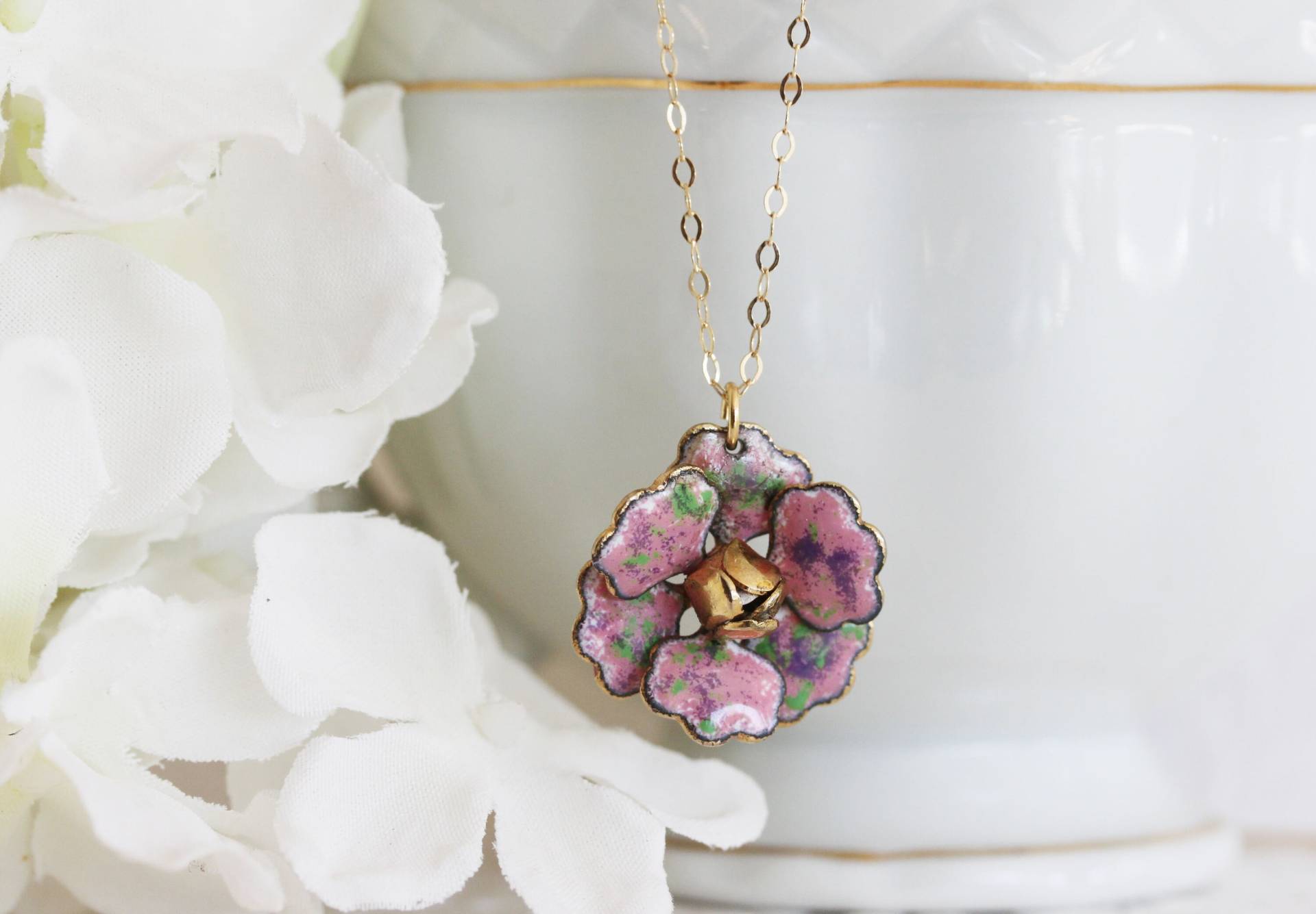 Vintage Emaille Stiefmütterchen Kette 14K Gold Filled Kette von madebymoe