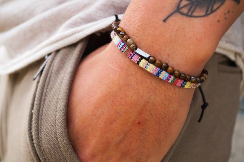 Boho Surfer Armband 2Er Set Damen Herren - Handmade Festival Schmuck Surferarmband Strand Accessoires Wasserfest & Verstellbar G Beads von madebynami