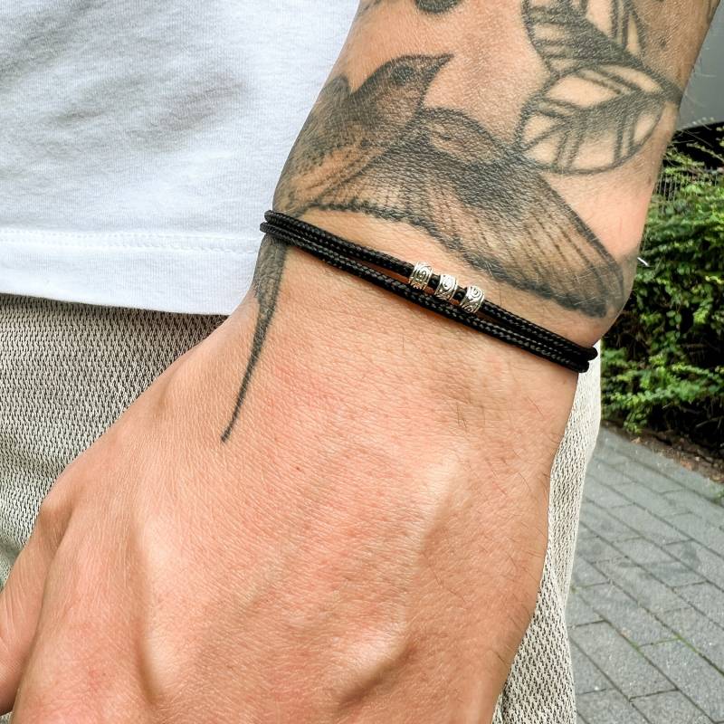 Boho Surfer Armband Mit Perlen Damen & Herren - Wasserfest + Verstellbar Handmade Surferarmband Strand Accessoires Festival Schmuck von madebynami