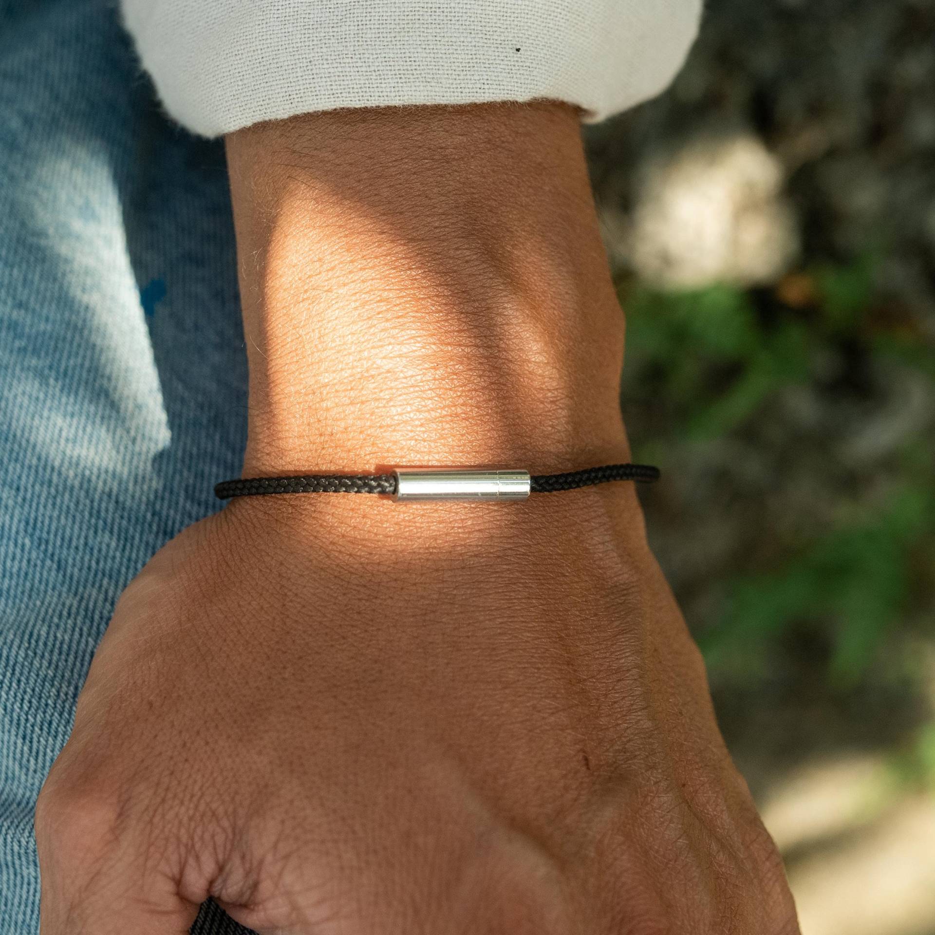Herren Armband Mit Edelstahl Verbinder Damen Wasserfestes Segeltau Surfer Geschenk Für Männer von madebynami