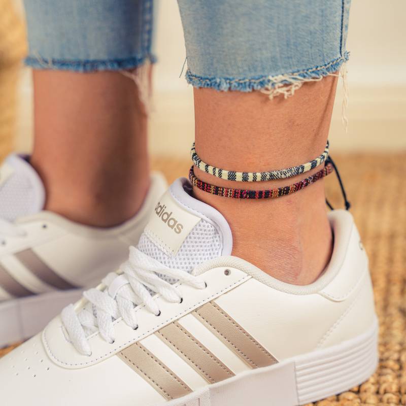 Surfer Strand Fußband 2Er Set Damen Und Herren - Boho Ethno Fußkettchen Frauen Handmade Festival Schmuck 100% Wasserfest & Verstellbar von madebynami