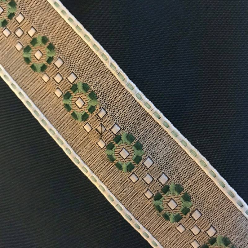 Vintage Beige, Grüne Krawatte Von Beau Brummell Vintage Beige, Grüne Krawatte Von Beau Brummell von madeinnevada