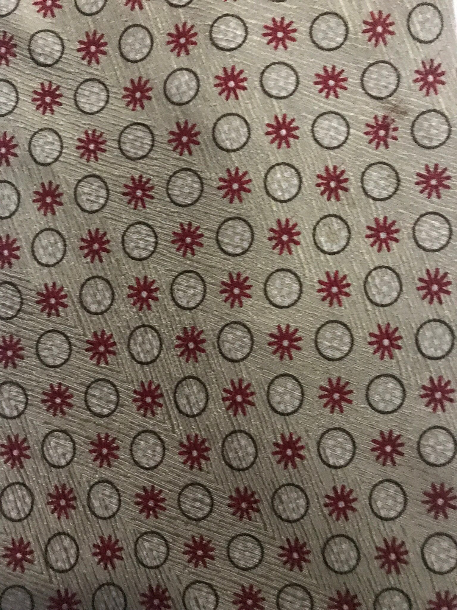 Vintage Giorgio Armani Gepunktete Krawatte Vintage Giorgio Armani Gepunktete Krawatte von madeinnevada