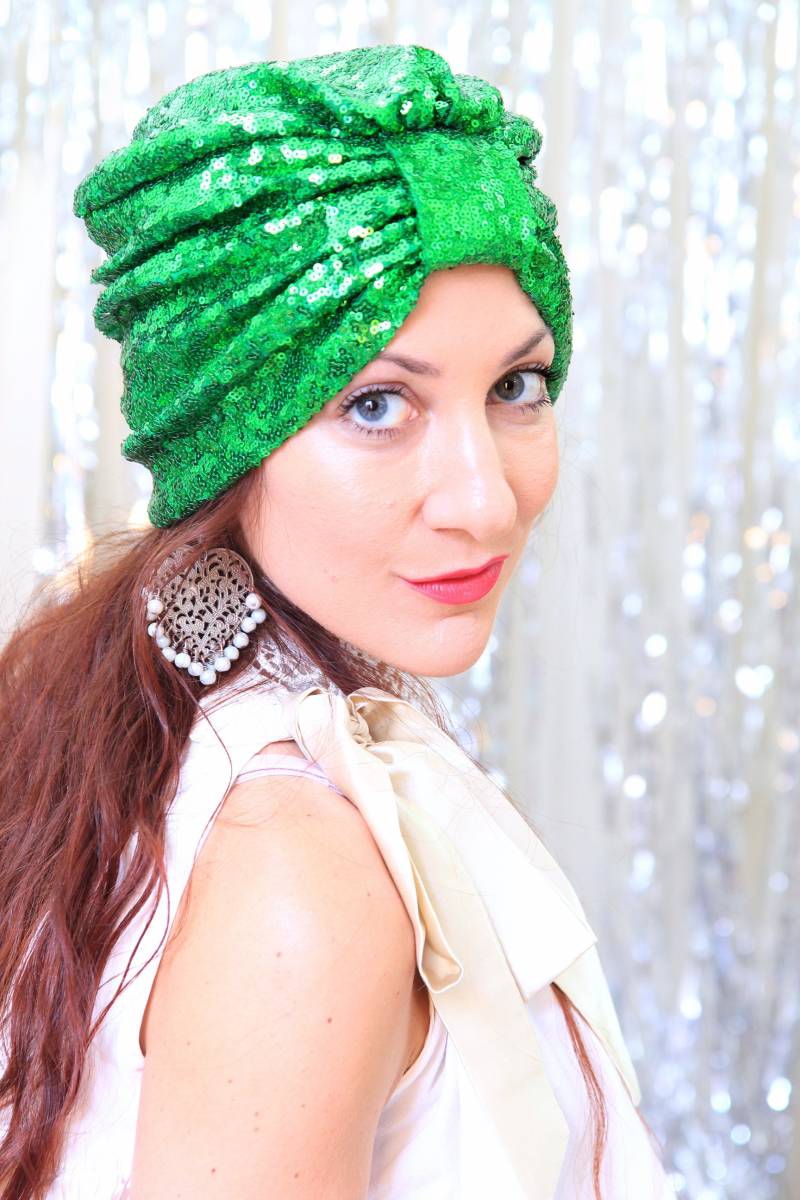 Grüne Pailletten Turban - St. Patricks Day Stye Damen Haar Turbane Mit Kelly Green Headwrap von mademoisellemermaid