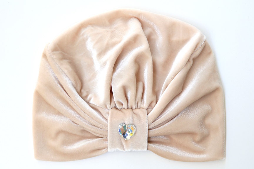 Samt Turban - Damen Mode Haare Wickeln in Creme Bohème-stil-Haar-Accessoires von mademoisellemermaid