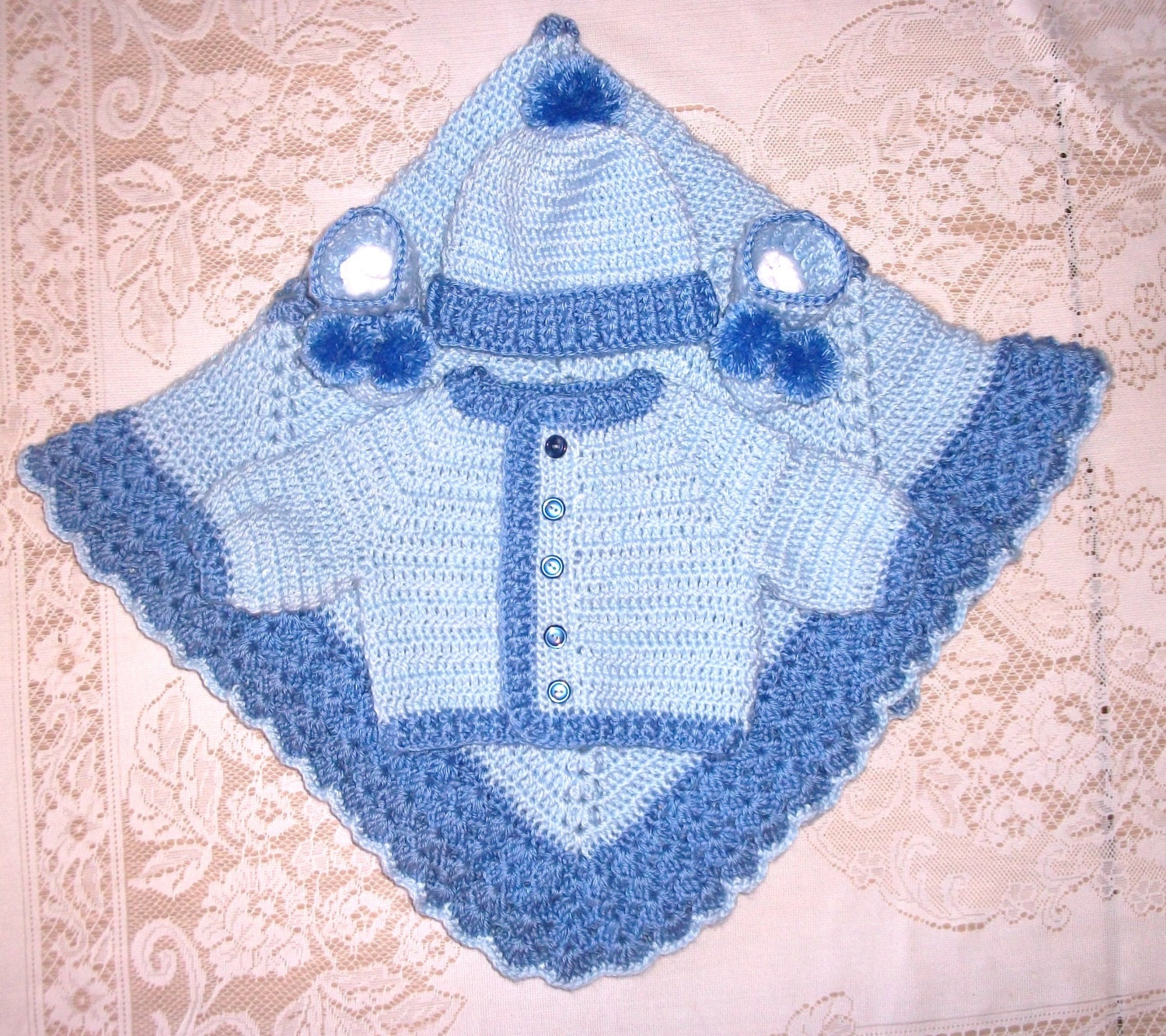 Häkeln Baby Boy Blauen Pullover, Pom-Pom Mütze Und Boooties Babyausstattung Decke Perfekt Für Baby-Dusche-Geschenk Set Bring Mich Nach Hause von madewithlovebysuzieq
