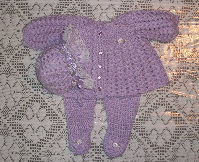 Häkeln Baby-Mädchen, Das Lavendel Sweater, Leggings Und Bonnet Outfit Für Baby-Dusche-Geschenk Oder Take-startseite-Outfit Perfekt von madewithlovebysuzieq