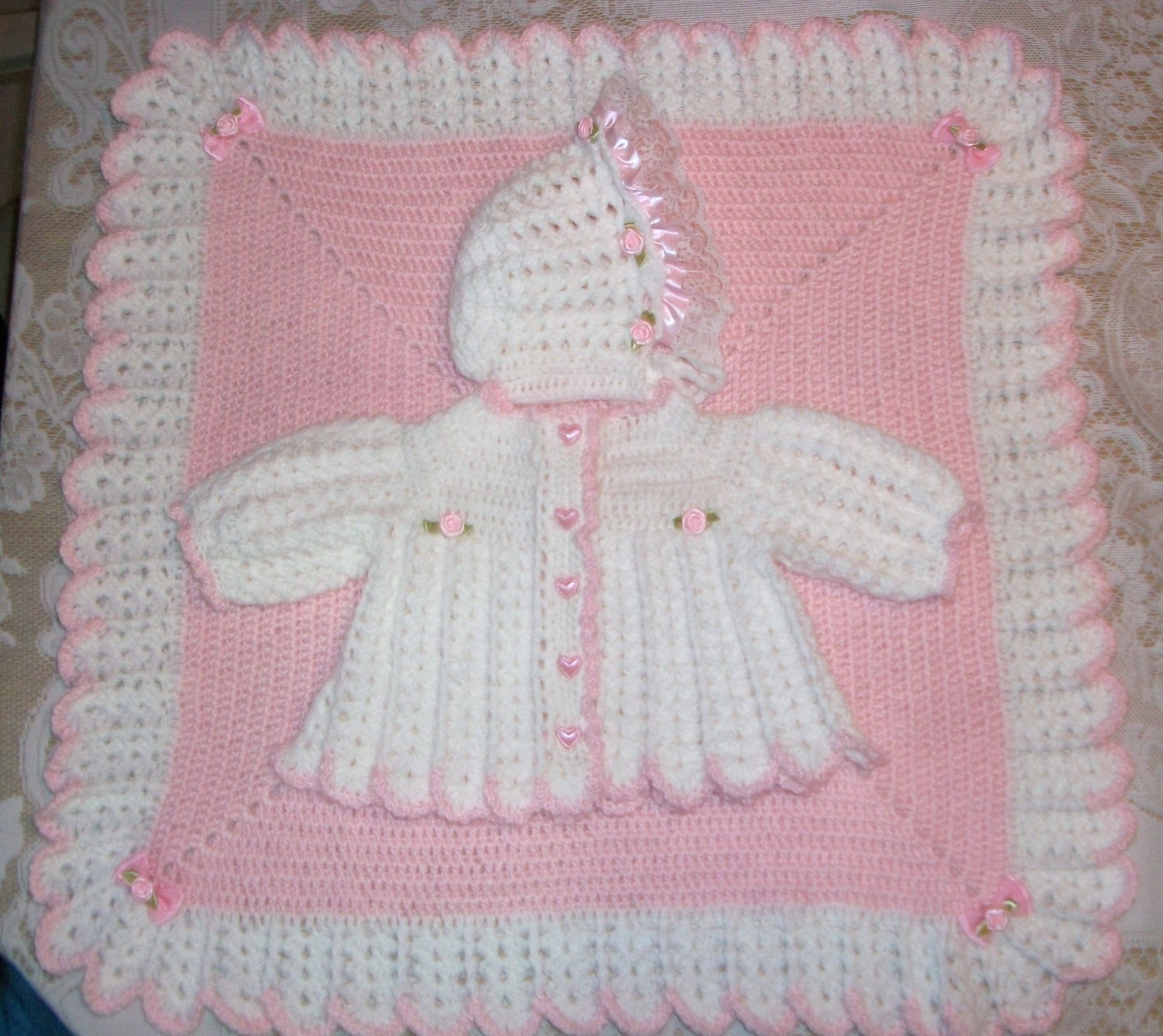 Häkeln Sie Baby Mädchen Pullover Set Babyausstattung Und Kleinkind Carrier/Auto Sitz Decke Perfekt Für Shower Geschenk Oder Take Me Home Outfit von madewithlovebysuzieq