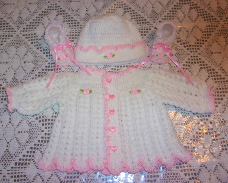 Nb-6 Mos-Crochet Baby Girl Rosa Und Weiß Pullover Set Babyausstattung Für Take Me Home Oder Duschgeschenk von madewithlovebysuzieq