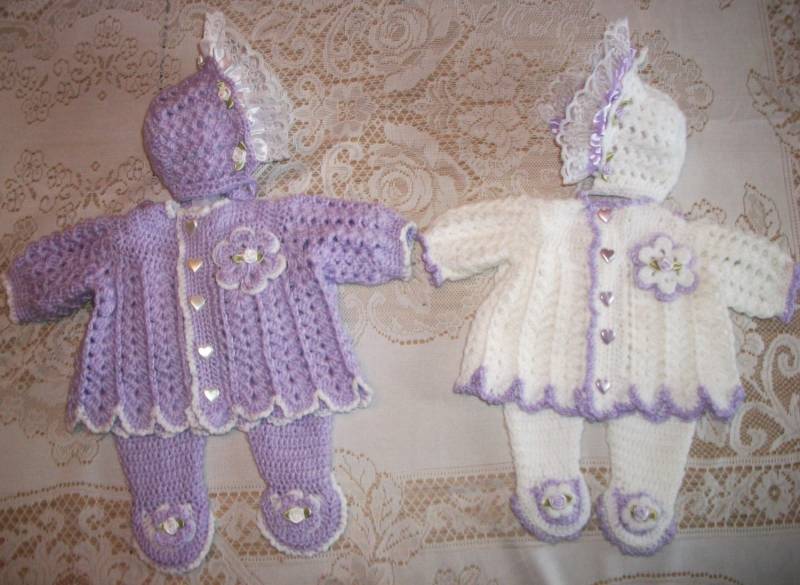 Nb-6 Mos-Crochet Twin Baby Girl Fancy Pullover, Leggings Und Bonnet Layette Outfit Perfekt Als Geschenk Für Eine Babyparty Oder Take Home von madewithlovebysuzieq