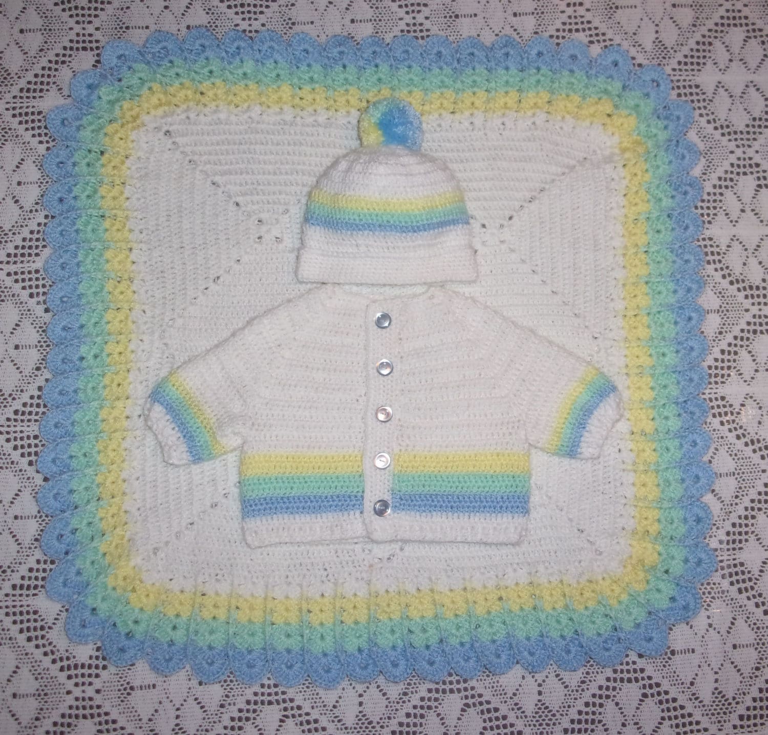 Nb-6 Mos-Häkeln Baby-Pullover-Set Babyausstattung Und Säugling Auto Sitzdecke Afghan Perfekt Für Baby Shower Geschenk Oder Take Me Home Outfit von madewithlovebysuzieq