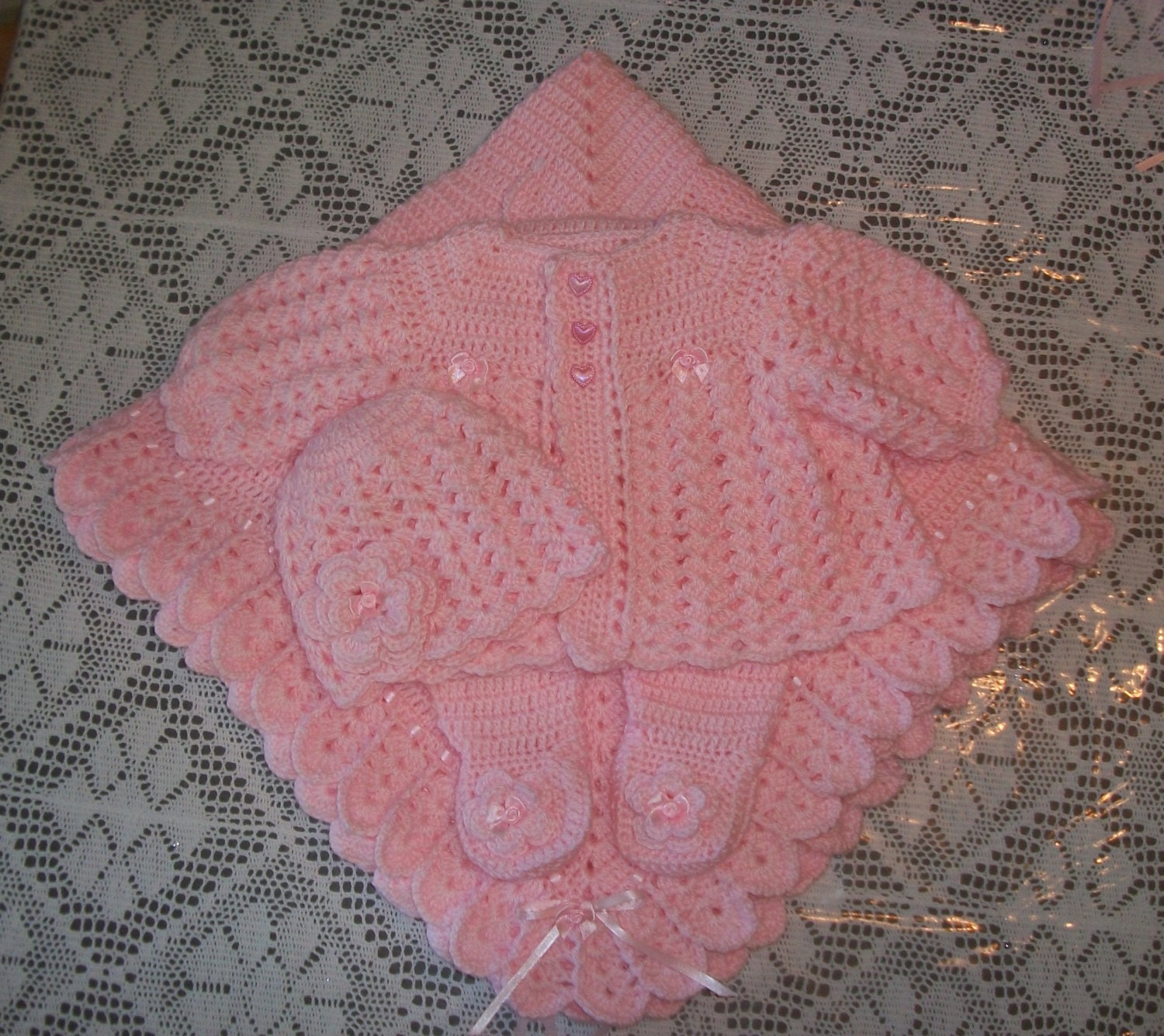 Nb-6 Mos-Pink Häkeln Baby-Pullover-Set Layette Mit Leggings Perfekt Für Babypartygeschenk Oder Take Me Home Outfit von madewithlovebysuzieq