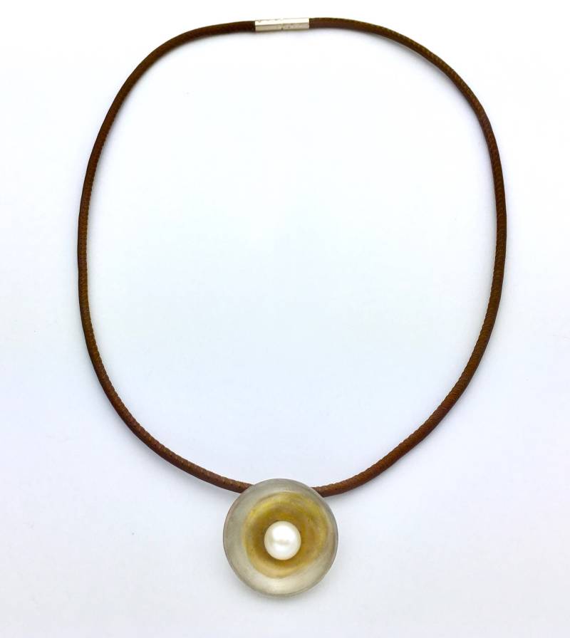 sterling & Süßwasserperle Anhänger Auf Gummi-Halskordel sterling & Süßwasserperle Anhänger Auf Gummi-Halskordel von madhuntjewelry