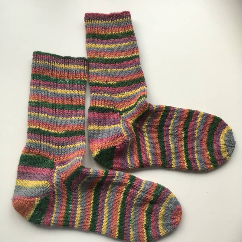 Socken Bunt Geringelt Gr. 39, Handarbeit Socken Bunt Geringelt Gr. 39, Handarbeit von madonnabionda