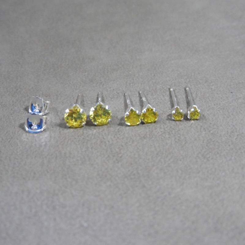 Verkauf Topas Gelb Sterling Silber Ohrringe, Ohrstecker, November Geburtsstein, Kinder Edelstein Ohrringe von maebeas