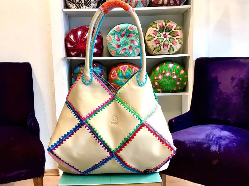 Echtleder Große Xl - Hippie - Tasche "Happy Weekend" Weekender Shoppergehäkelt, Häkeln, Häkeldetails von maedeldeluxe