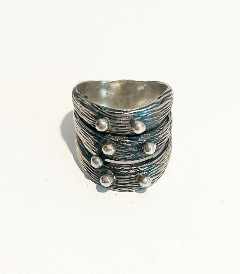 Vintage Handwerker Drei Band Modernist Ring Sterling Und 14Kt Gold Ball Akzente von magpiesvintageflea