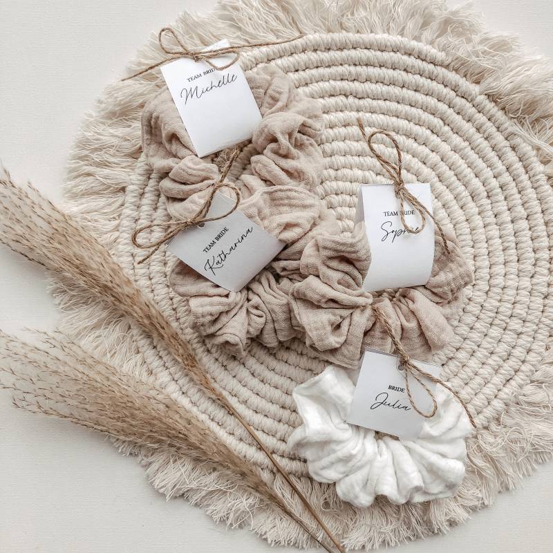 Jga Scrunchie Aus Musselin, Team Bride Mit Name Personalisiert | Haargummi Zopfgummi Handmade von maimoiselle