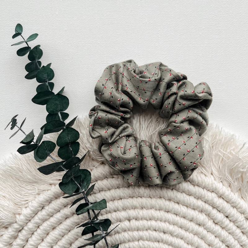 Scrunchie Eukalyptus, Gestreift | Haargummi Für Damen Zopfgummi von maimoiselle