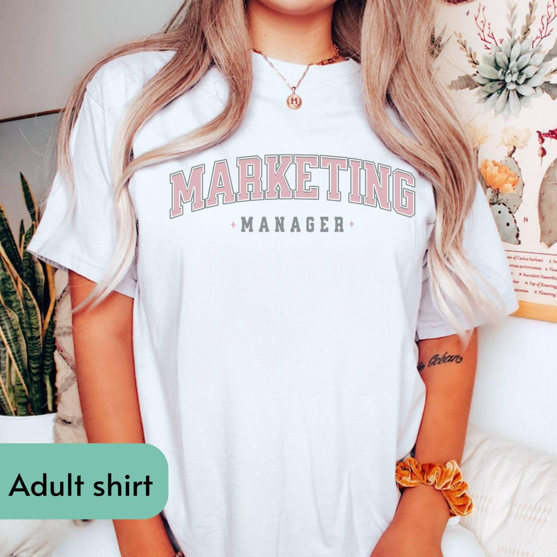 Vermarkter-Shirt, Trendiges Marketing-Manager-T-Shirt, Vermarkter-Geschenk, Marketing-Arbeiter Y2K Baby-T-Shirt, Marketing-Geschenk Für Freund Oder von maitleshop