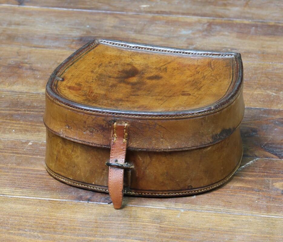 R2390 Kasten Kragen von malleencoin