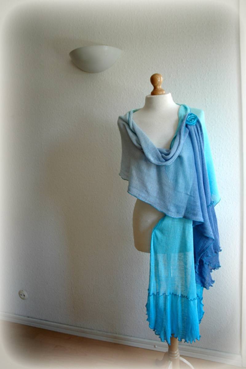 Handgefärbter Türkisfarbener Leinenschal Sommerschal, Strandschal von malowanelnem