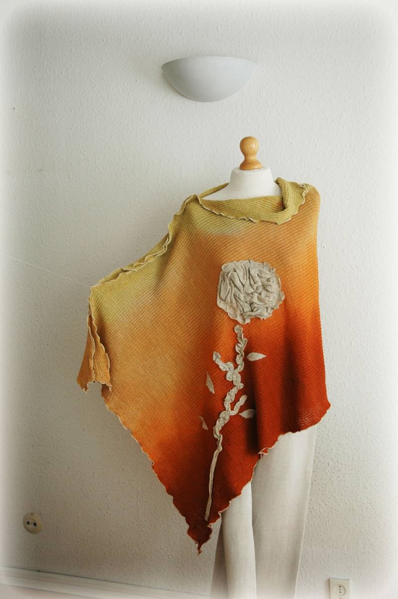 Leinen Poncho Gelb Orange Gestrickter Wickelpullover von malowanelnem